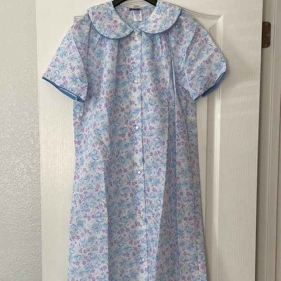 NWT Vintage Floral House Dress Made in USA  - M - Picture 1 of 5